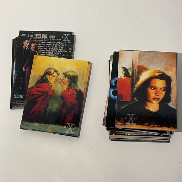 Vintage 95' Topps X Files Season 1 Complete Set & X-Files Pencils Loot Crate - Picture 15 of 17